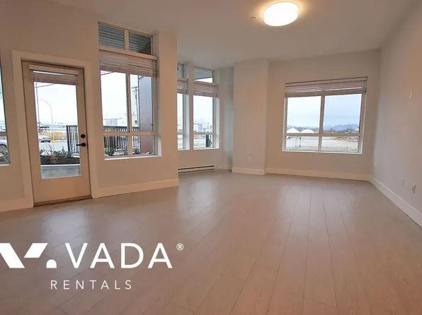 20360 Logan Ave #104, Langley, BC V3A 4L6