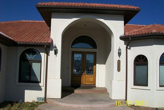 1st image of 1005 W 11th St