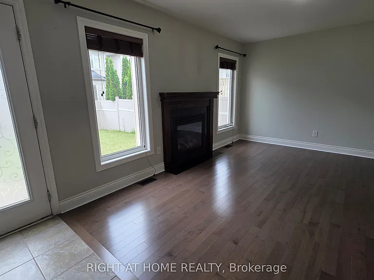 3588 Cambrian Rd — Photo 11