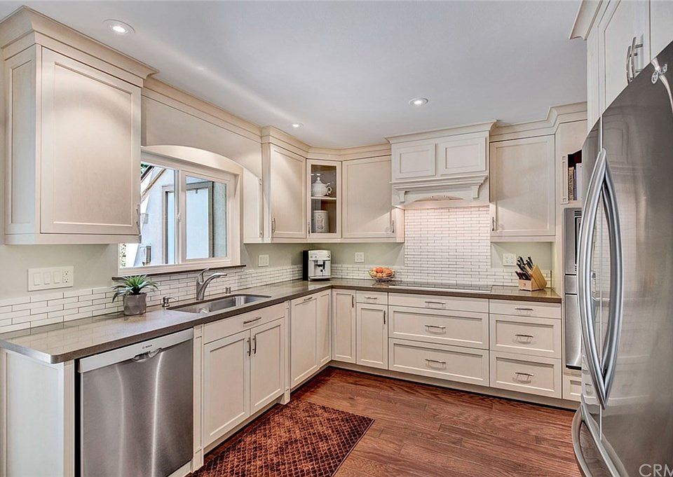 1st image of 307 N Singingwood St Unit 20