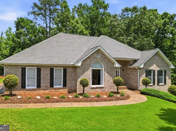 5035 Valley Brook Cir, McDonough, GA 30253