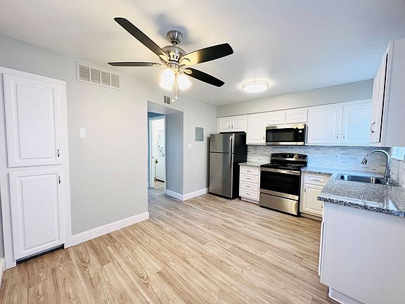 3rd image of 1500 Howe Ave #65e5840f2