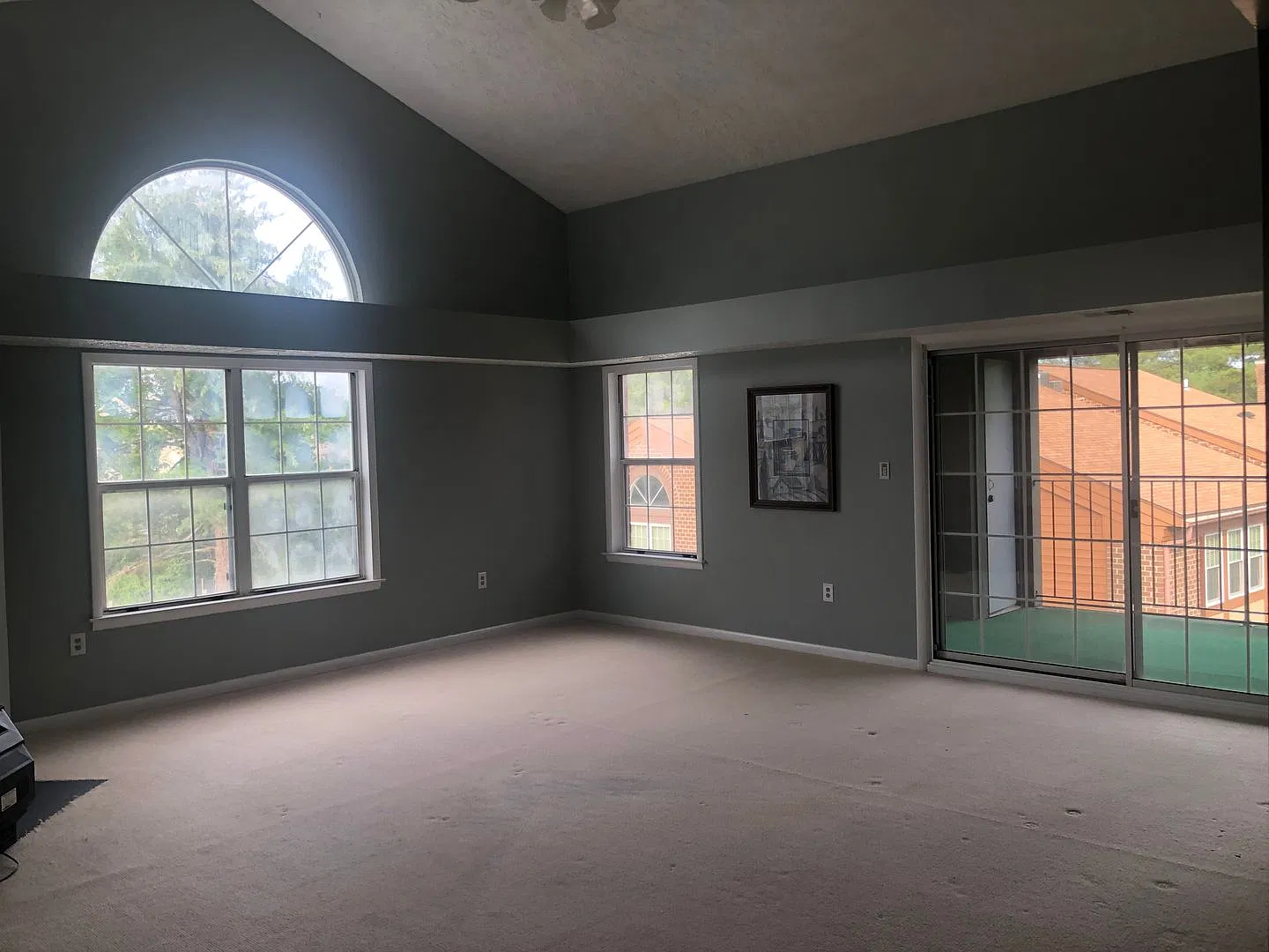 2 Bedroom 2 Bathroom + loft luxury Condo for rent in 21209 — Photo 4