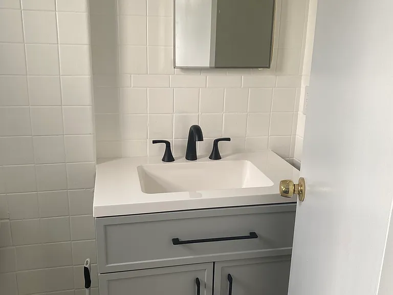 120 Liberty St #2 — Photo 8
