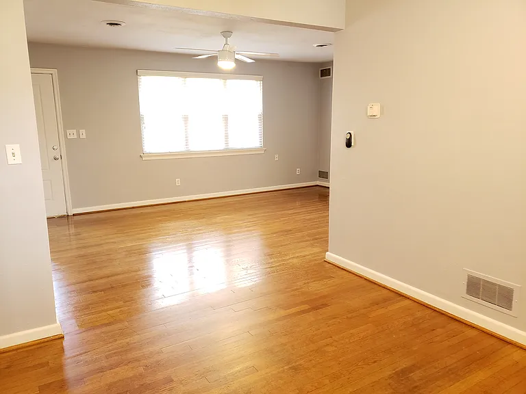 8705 Granby St — Photo 7