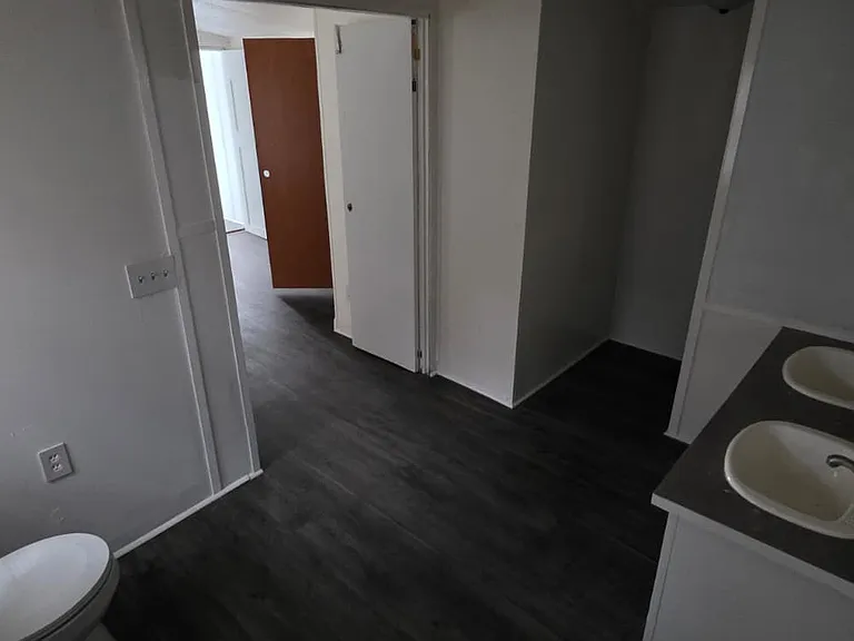 8364 Cedar St — Photo 3