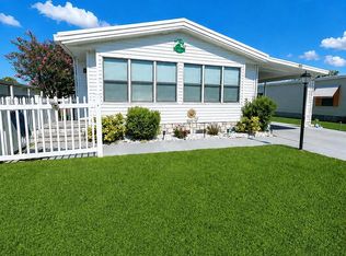 920 Hyacinth Cir, Barefoot Bay, FL 32976