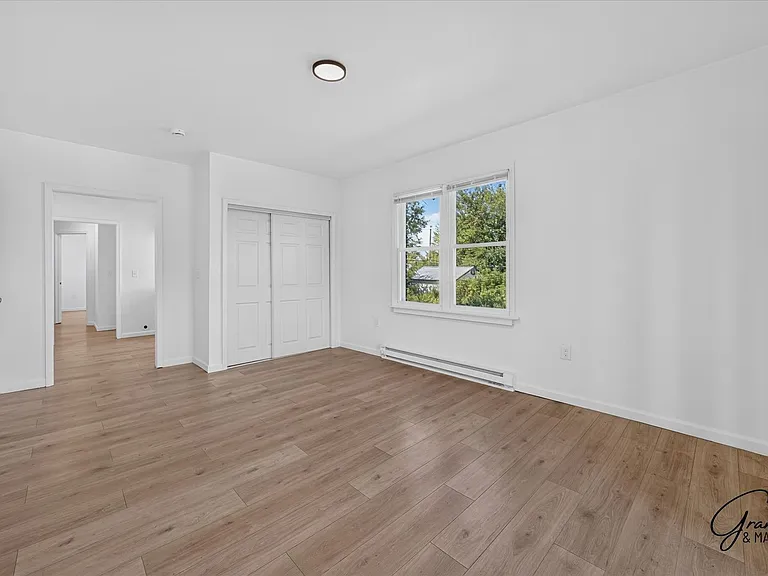 12932 Greiner - Bar Holdings & Blue & White LLC — Photo 3