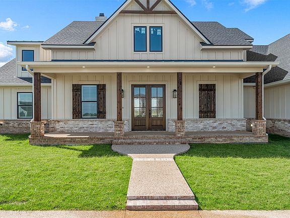 3rd image of 206 Southern Heights Dr