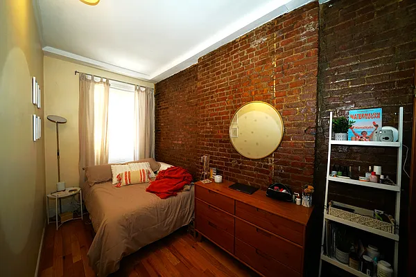 Rented by Corcoran | media 3