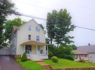 38 Lincoln St FLOOR 2, Bristol, CT 06010