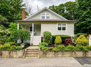 38 Maplewood Ave, Holbrook, MA 02343