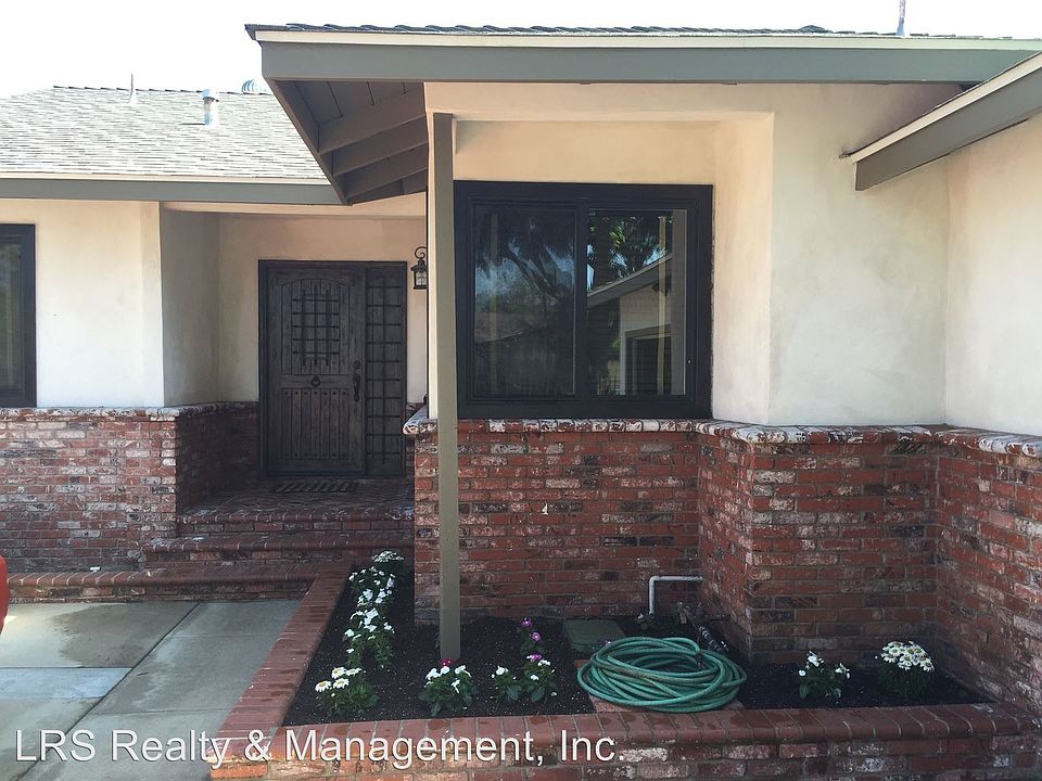 1st image of 21816 Arminta St