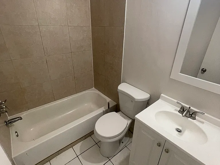 6702 Miramar Ave #D — Photo 7