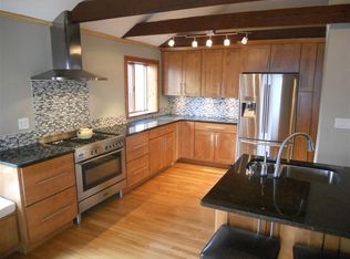 386 Blacksmith Shop Rd, East Falmouth, MA 02536