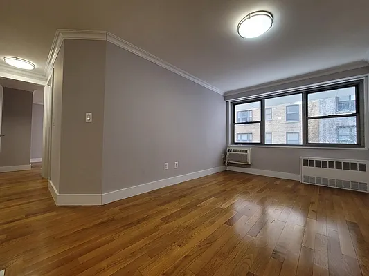 Rented by Beekman Street Realty | media 1