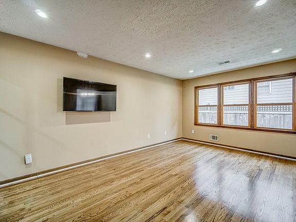 4th image of 3141 Willow Grove Cir SE
