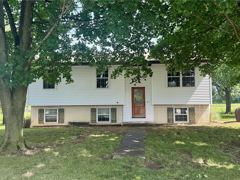 1st image of 2656 E Empire Dr
