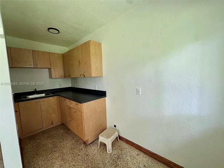 8440 NE 1st Ave #5 — Photo 6