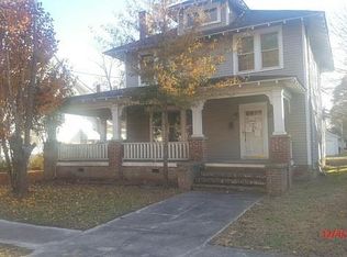 905 Cedar St, Elizabeth City, NC 27909