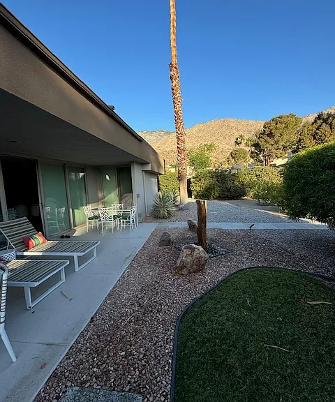 464 E San Jose Rd — Photo 19