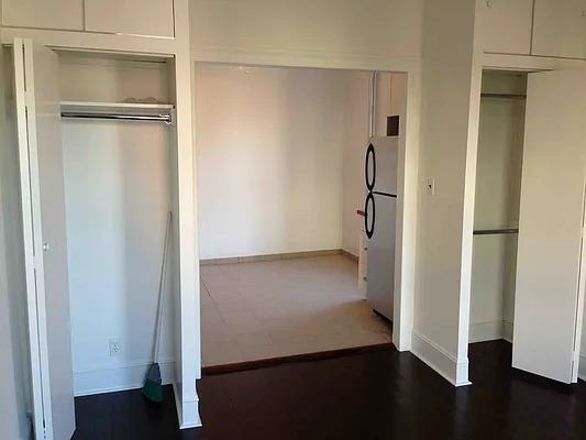 Rented by Kain Realty | media 16