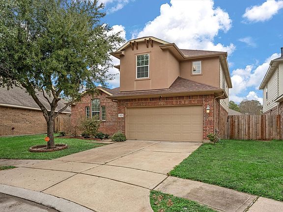 4th image of 9807 Wellington Chase Ln