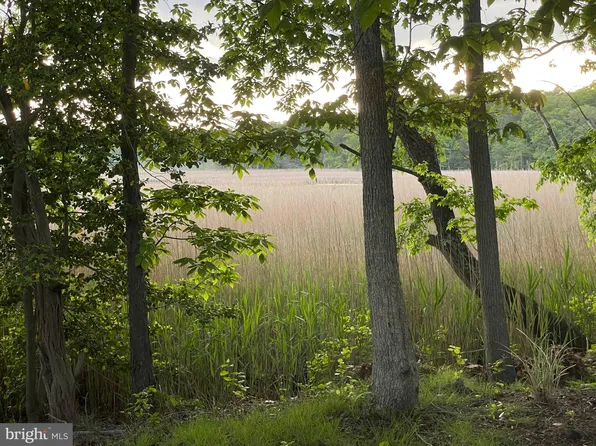 806 Birch Ave, North Beach, MD 20714