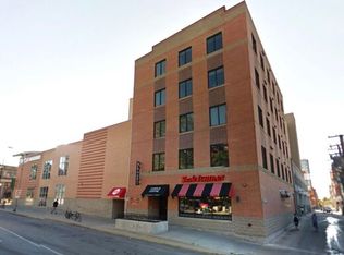 619 S Wright St #302, Champaign, IL 61820