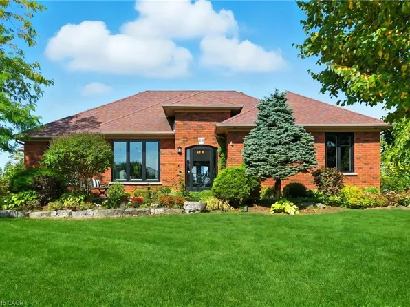 10 Featherstone Ave, Haldimand County, ON N0A 1P0
