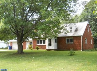 618 Gramar Rd, Mount Laurel, NJ 08054