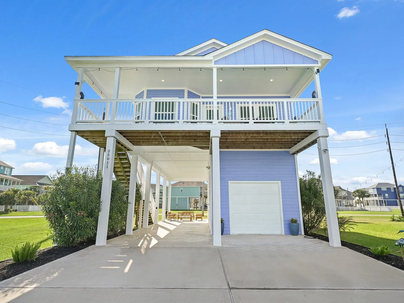 3 bed, 2.0 bath, 1259 sqft, $2,900 — Photo 3