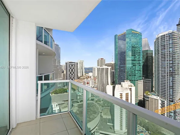 31 SE 5th St APT 3916, Miami, FL 33131