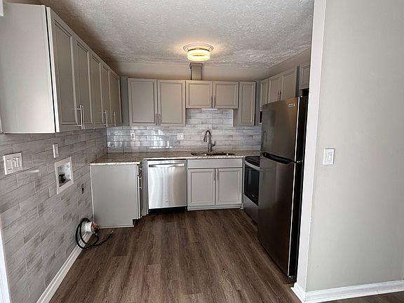 5th image of 1407 19th St APT A
