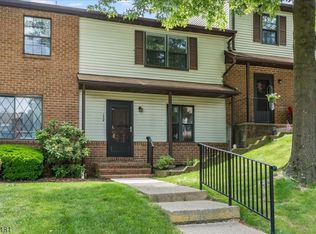 174 Riva Dr, Hackettstown, NJ 07840