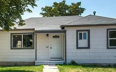 195 S Canosa Ct