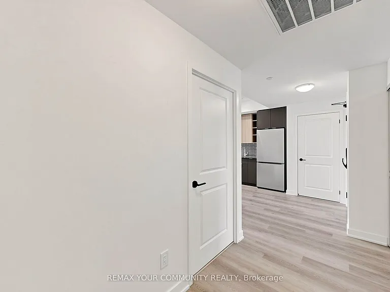 2075 Lakeshore Rd #1607 — Photo 22