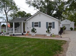 493 E Center St, Peculiar, MO 64078