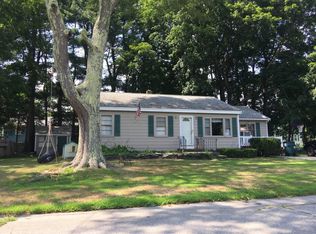 5 Stephen St, Norton, MA 02766
