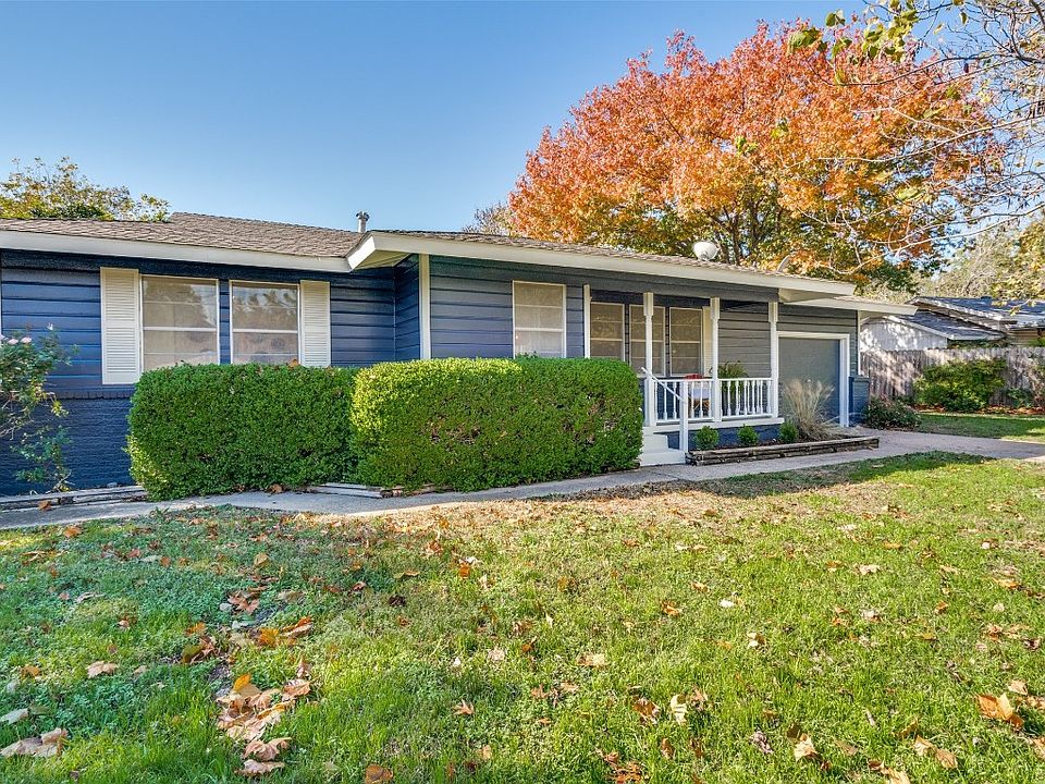 1st image of 400 Richmond Ln