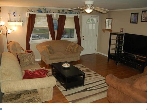 5th image of 811 Wedgewood Dr