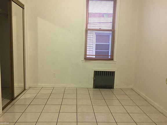 1AA03FD6-3EEF-40BD-9F5C-2EA82D11541B