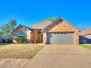 21877 Homesteaders Rd, Edmond, OK 73012