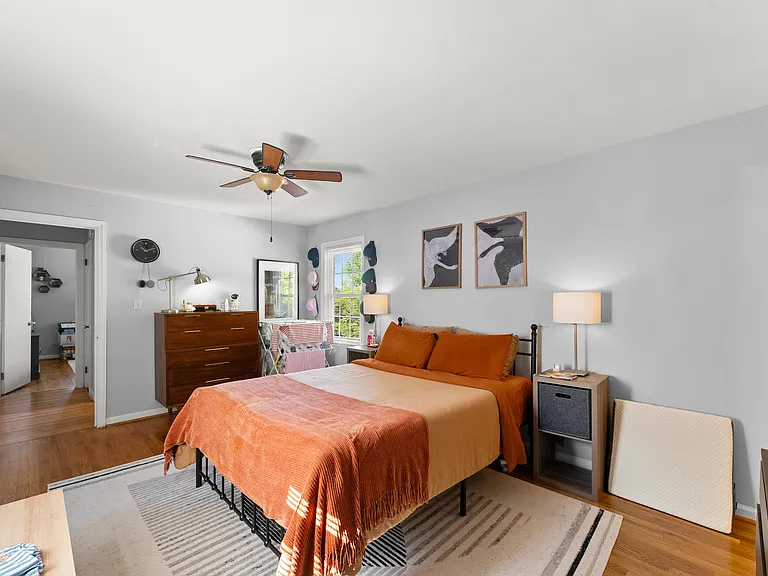 1074 Willivee Dr — Photo 12