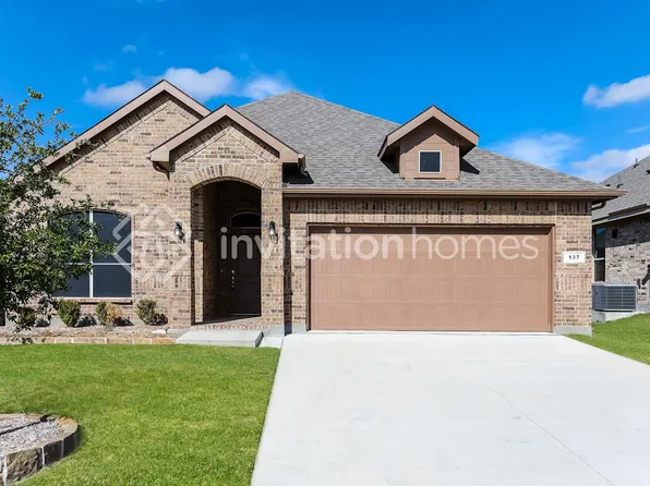 137 Wagon Mound, Waxahachie, TX 75167