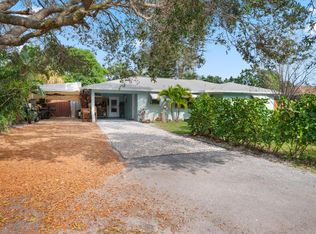 117 E Riverside Dr, Jupiter, FL 33469