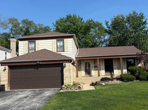 17809 Stonebridge Dr, Hazel Crest, IL 60429