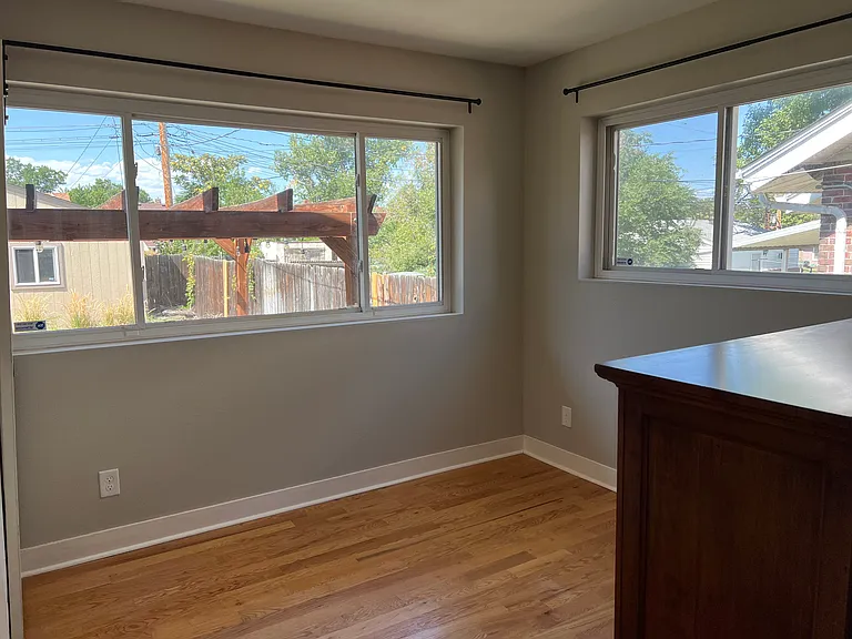 3241 N Fillmore St — Photo 8