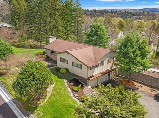 3628 Pheasant Ln, Endwell, NY 13760
