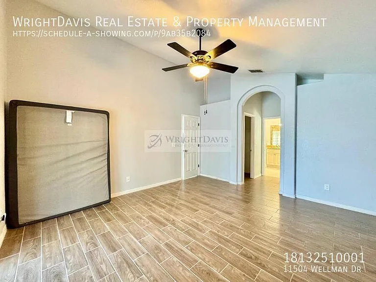 11504 Wellman Dr — Photo 17